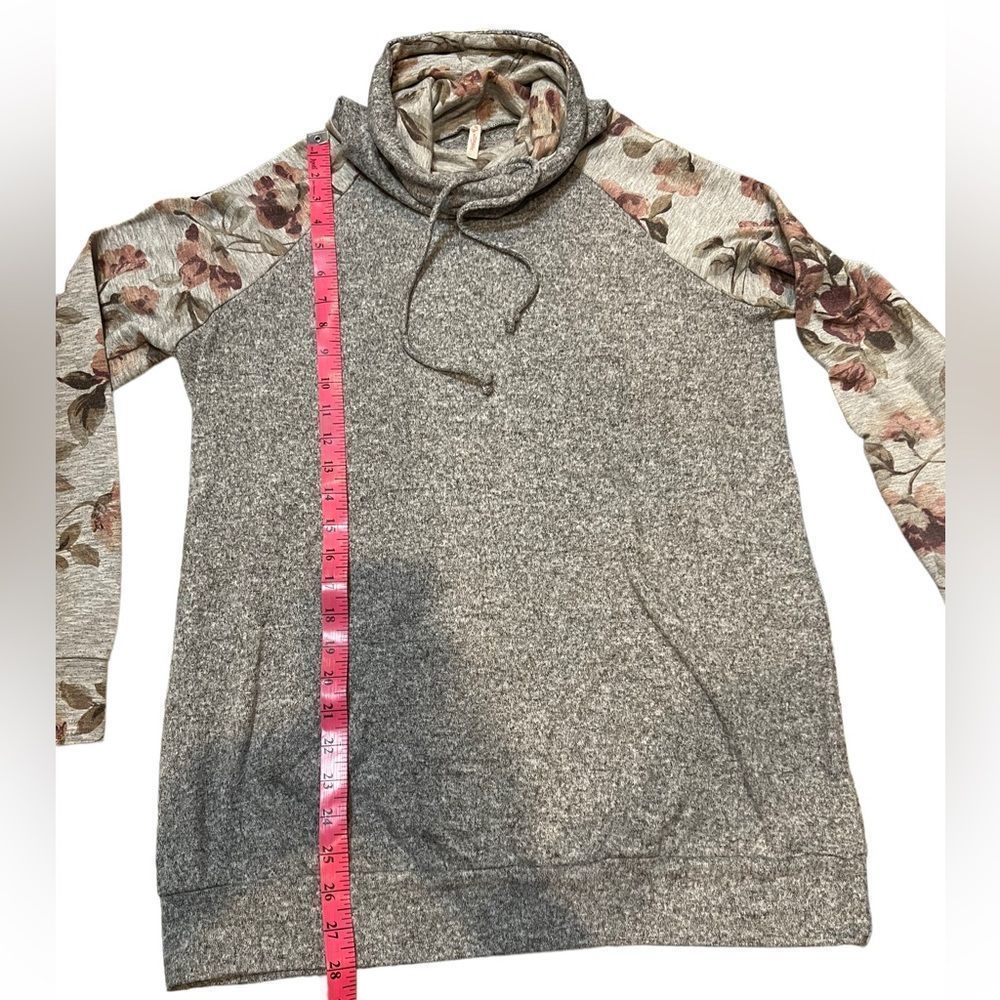 Funnel neck tunic - Picture 3 of 4